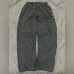 Gildan grey volleyball sweatpants
